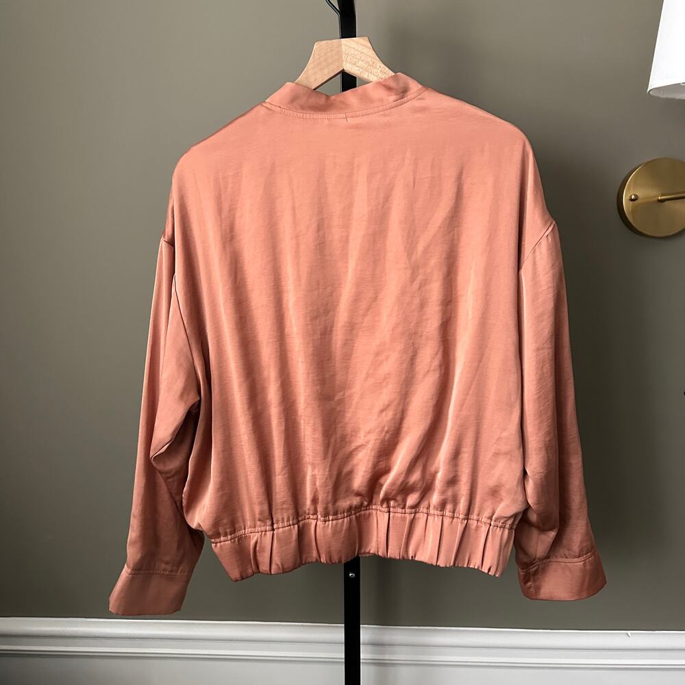 Urban Outfitters Silence + Noise Dusty Rose Satin Bomber Jacket Large Womens - Picture 6 of 6